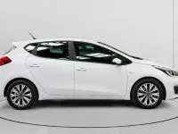 Usado Kia Ceed Plus 100 CV (73 kW) 2018 Blanco Utilitario