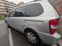 Usado Kia Carnival Active 185 CV (136 kW) 2009 Gris / plata Monovolumen