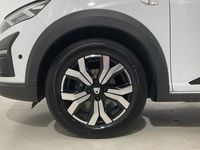Usado Dacia Sandero Comfort 100 CV (73 kW) 2021 Blanco Berlina