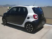 Usado Smart ForFour Passion 71 CV (52 kW) 2016 Negro Utilitario