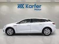 Usado Renault Mégane GrandTour Business 115 CV (84 kW) 2021 Blanco Familiar