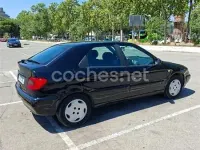 Usado Citroën Xsara 90 CV (66 kW) 1998 Negro Berlina