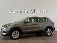 Usado Nissan Qashqai Acenta 115 CV (84 kW) 2019 Gris / plata SUV