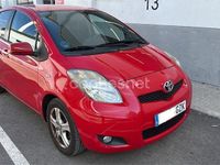 Usado Toyota Yaris Active 101 CV (74 kW) 2010 Rojo Utilitario