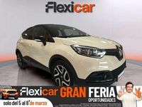 Usado Renault Captur Life 90 CV (66 kW) 2016 Beige SUV