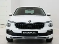 Usado Skoda Kamiq Selection 115 CV (84 kW) 2025 Blanco SUV