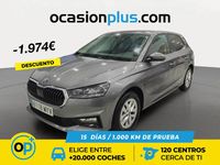 Usado Skoda Fabia Selection 95 CV (69 kW) 2025 Gris Berlina