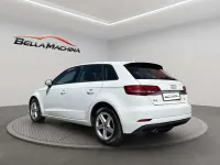Usado Audi A3 Sportback 116 CV (85 kW) 2018 Blanco Utilitario