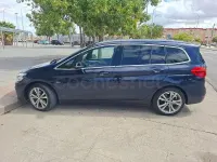Usado BMW 218 150 CV (110 kW) 2016 Azul Familiar