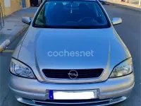 Usado Opel Astra Elegance 115 CV (84 kW) 2001 Gris / plata Berlina