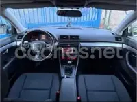 Usado Audi A4 140 CV (102 kW) 2005 Gris / plata Berlina