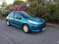 Usado Peugeot 207 Premium 90 CV (66 kW) 2007 Azul Berlina