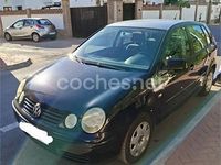 Usado VW Polo Trendline 75 CV (55 kW) 2004 Negro Utilitario