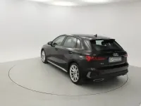Usado Audi A3 150 HP (110 kW) 2023 Preto Sedan