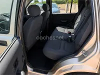 Usado Land Rover Freelander 112 CV (82 kW) 2003 Gris / plata SUV