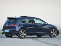 Usado VW Golf VII R 310 CV (228 kW) 2017 Azul Berlina