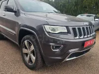 Usado Jeep Grand Cherokee Overland 250 CV (183 kW) 2016 Gris / plata SUV