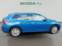 Usado Skoda Scala Selection 95 CV (69 kW) 2023 Azul Utilitario