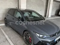 Usado VW Golf VIII GTI Clubsport 301 CV (221 kW) 2025 Gris / plata Berlina