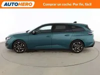 Usado Peugeot 308 Allure 131 CV (96 kW) 2022 Verde Familiar