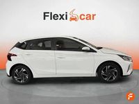 Usado Hyundai i20 84 CV (61 kW) 2022 Blanco Berlina