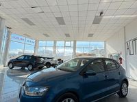 Usado VW Polo Cross 90 CV (66 kW) 2016 Azul Utilitario