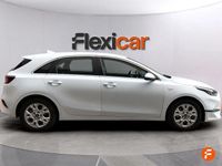 Usado Kia Ceed 100 CV (73 kW) 2022 Blanco Utilitario