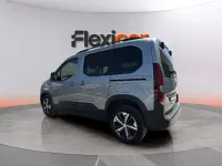 Usado Peugeot Rifter GTi 102 CV (75 kW) 2023 Gris Monovolumen