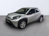 Usado Toyota Aygo X Play 72 CV (52 kW) 2024 Gris / plata SUV
