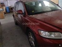 Usado Volvo V50 Kinetic 136 CV (100 kW) 2009 Granate Familiar
