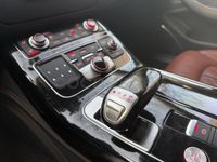 Usado Audi S8 plus 605 CV (444 kW) 2016 Gris / plata Berlina