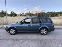 Usado VW Golf IV Highline 110 CV (80 kW) 2000 Azul Familiar