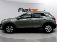 Usado Kia Stonic 84 HP (61 kW) 2022 Cinzento SUV
