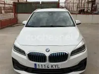 Usado BMW 225 Active Tourer iPerformance 224 CV (164 kW) 2019 Blanco Monovolumen