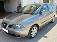 Usado Seat Ibiza Sport 130 CV (95 kW) 2002 Gris / plata Utilitario