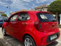 Usado Kia Picanto 67 CV (49 kW) 2022 Rojo Utilitario