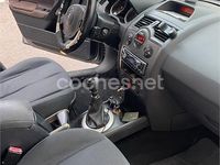 Usado Renault Mégane II 105 CV (77 kW) 2006 Negro Berlina