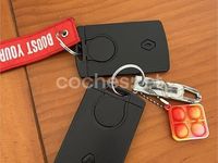 Usado Renault Scénic III LIMITED 115 CV (84 kW) 2015 Blanco Monovolumen