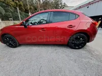 Usado Mazda 3 Luxury 150 CV (110 kW) 2016 Granate Berlina