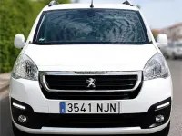 Usado Peugeot TePee Active 100 CV (73 kW) 2016 Blanco Monovolumen