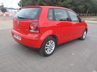 Usado VW Polo 80 CV (58 kW) 2008 Rojo Utilitario