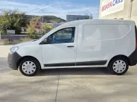 Usado Dacia Dokker Essentiel 102 CV (75 kW) 2018 Blanco Monovolumen