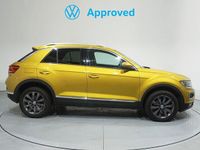 Usado VW T-Roc Sportline 150 CV (110 kW) 2019 Amarillo SUV