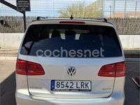 Usado VW Touran Advance 140 CV (102 kW) 2012 Gris / plata Monovolumen