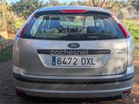 Usado Ford Focus Trend 115 CV (84 kW) 2006 Gris / plata Berlina