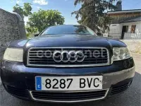 Usado Audi A4 130 CV (95 kW) 2002 Azul Berlina