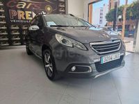 Usado Peugeot 2008 Active 100 CV (73 kW) 2016 Gris / plata SUV