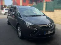 Usado Opel Zafira Selective 136 CV (100 kW) 2016 Gris Monovolumen