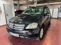 Usado Mercedes ML320 224 CV (164 kW) 2006 Negro SUV