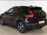 Usado Volvo XC40 Plus 129 HP (94 kW) 2025 Preto SUV